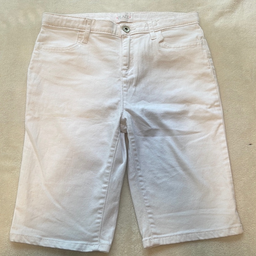 💖3/$15💖 Children’s Place White Bermuda Shorts